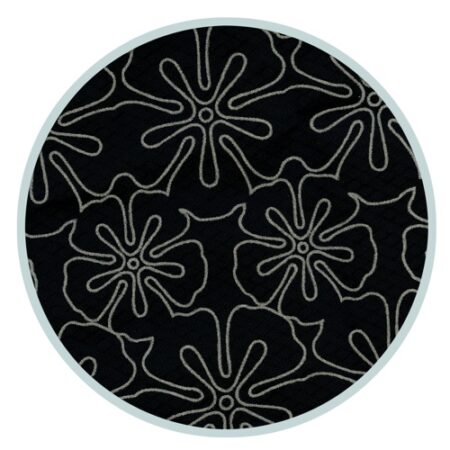 A black and white picture of flowers on a circle.